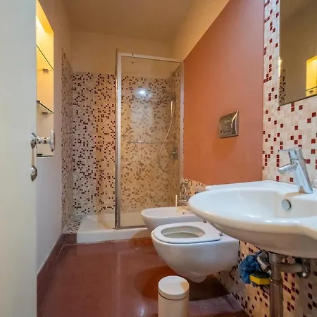 Historic Piazza Teatro * كاتانيا